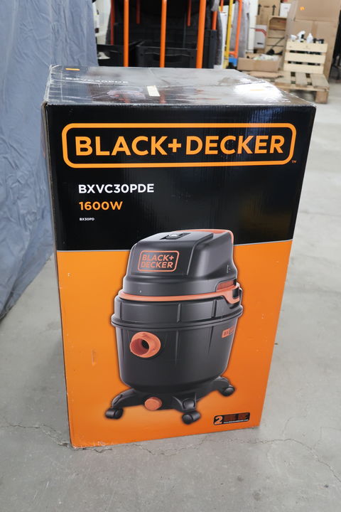 Black and Decker Vacuum Cleaner Wet and Dry 30L Sturdy Plastic