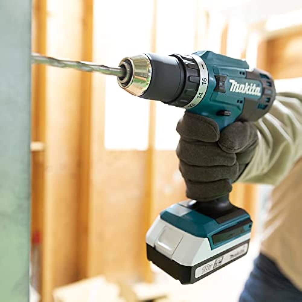 Makita Cordless Driver Drill 18V DF488D002