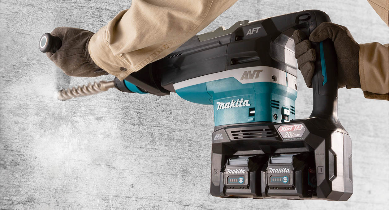 Makita Cordless Rotary Hammer 40VX2  HR006