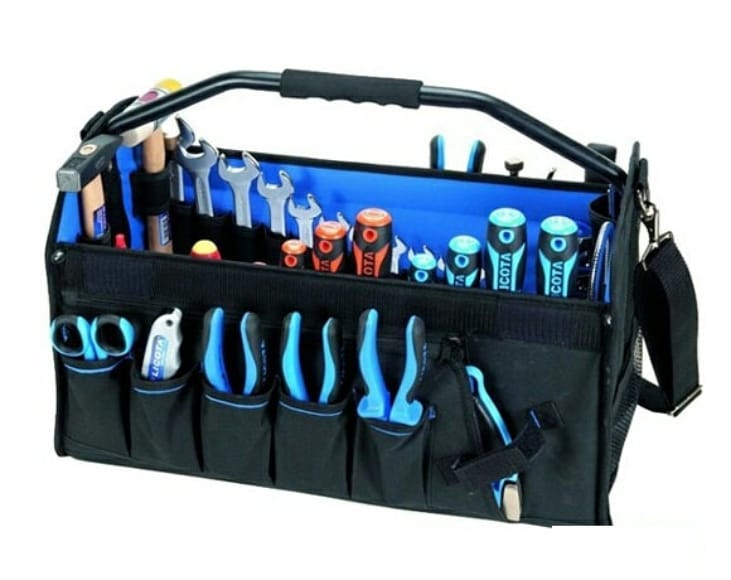 LICOTA MADE IN TAIWAN 110PCS PROFESSIONAL TOOL SET